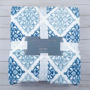 Legacy & Main Velvet Plush Throw Blanket 50x70 Blue White
